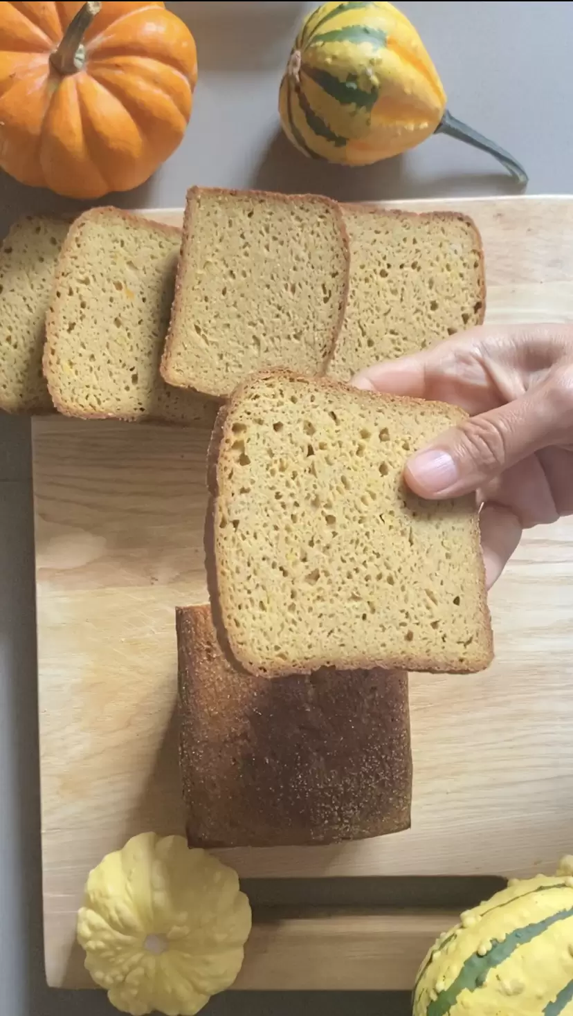Bal kabaklı Tost Ekmeği (glutensiz ekşi mayalı, vegan)